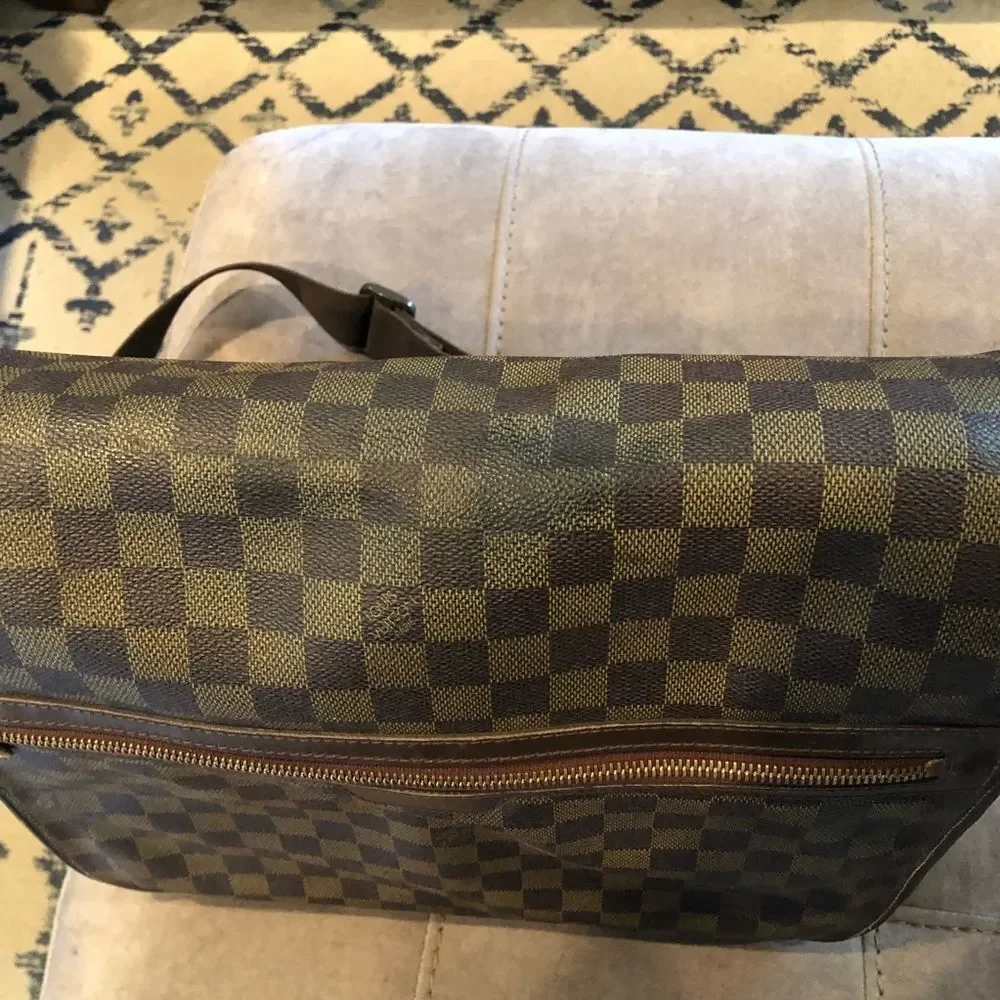 Louis Vuitton Damier Ebene Spencer Bag - Picture 15 of 16